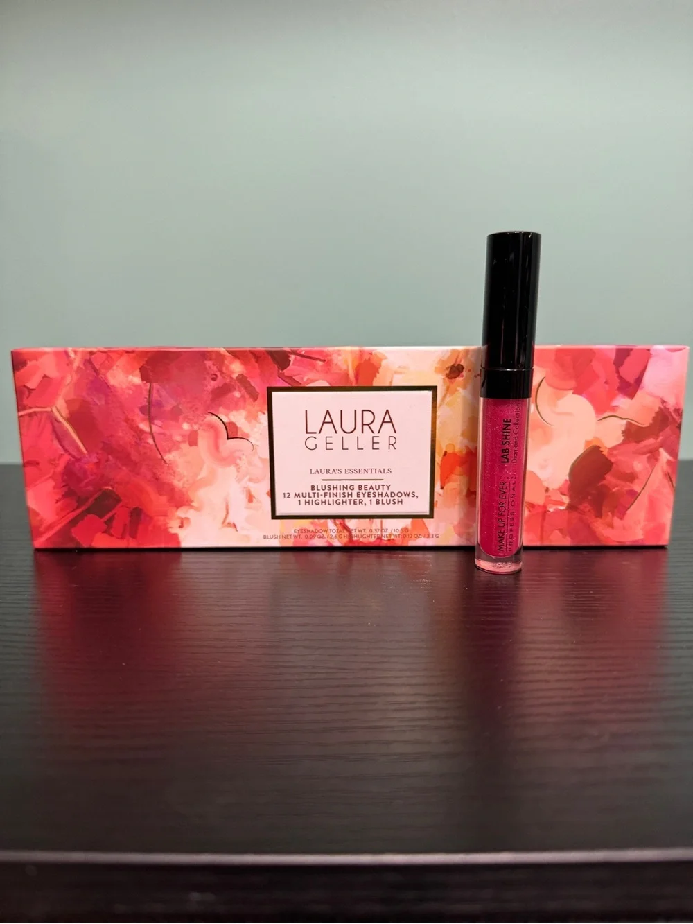 Laura Geller Eyeshadow Blush and Highlighter Palette Set + Make up forever gloss
